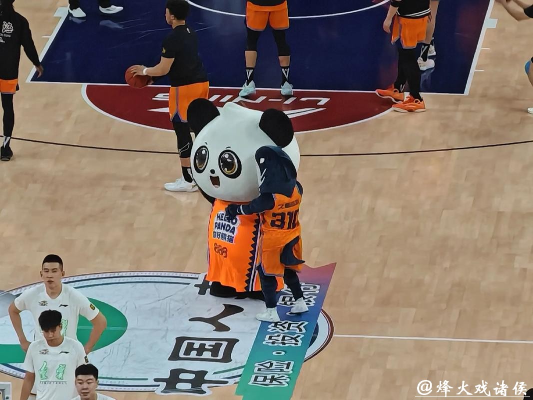 新民体育丨大鲨鱼迎来福音？